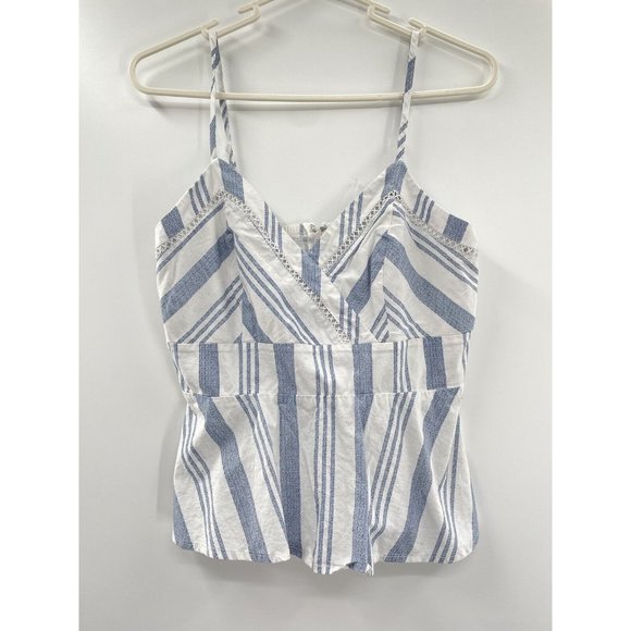 Trixxi Clothing Company Large Blue And White Gorgeous Flattering Top - Picture 2 of 8